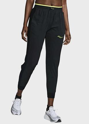 Штани спортивні saucony elite pant