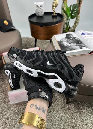 Мужские кроссовки nike air max tn plus black white reflective 44-45