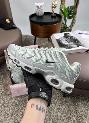 Мужские кроссовки nike air max tn plus grey reflective 43-44