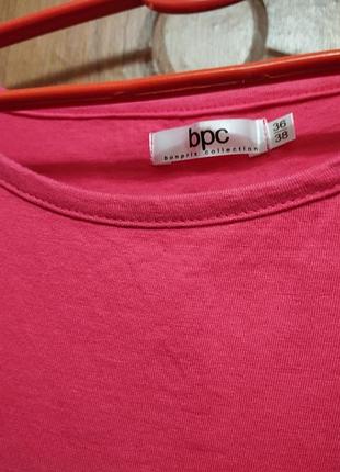 Женская хлопковая футболка bpc collection яркого розового цвета с принтом. 4