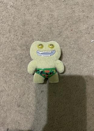 Фуглер, фігурка зеленого коляру