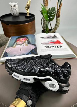 Мужские кроссовки nike air max tn plus black white line 44