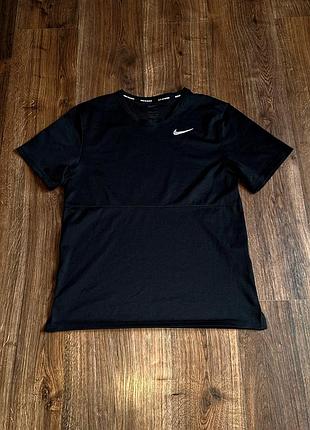 Мужская уникальная спортивная футболка nike оригинал