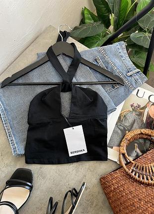 Топ жіночий bershka котоновий чорний з завʼязкою на шиї розмір s