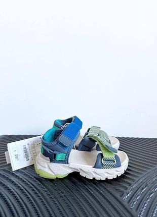 Сині босоніжки zara. розмір 21