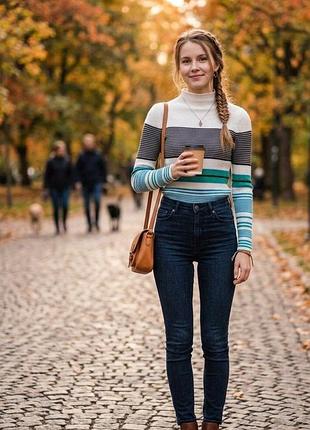 Гольф вязаный бренда zara, в полоску.
замеры:пог-36(44) см, длина изделия -58 см, длина рукава-59 см.