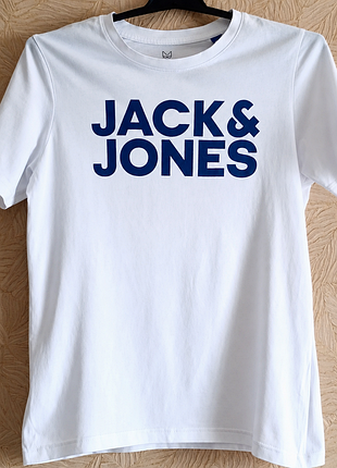 Футболка , 
jack and jones,сток,новая.легкая удобная