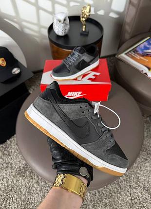 Жіночі кросівки nike sb dunk low pro dark grey black 38-40
