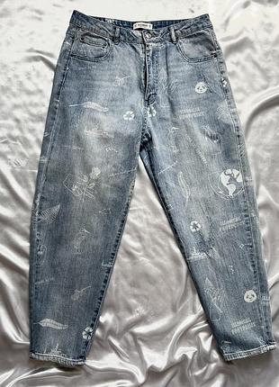 Жіночі джинси pull & bear моделі "mom jeans"