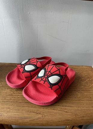 Тапки spiderman