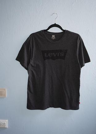 Мужская хлопковая футболка levis