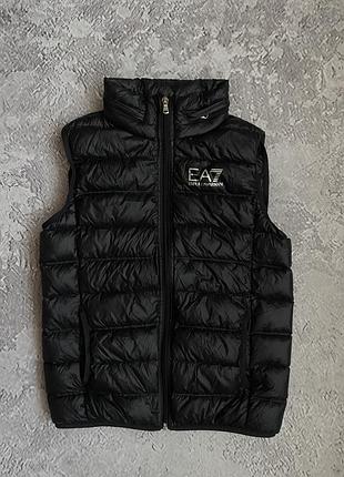 Дитяча пухова жилетка emporio armani оригінал жилетка ea7