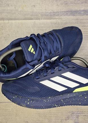 Кроссовки adidas