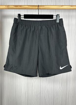 Nike totality black white спортивні шорти розмір м