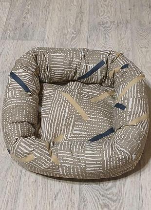 Лежанка для кошеня і цуценя 40 х 40 см