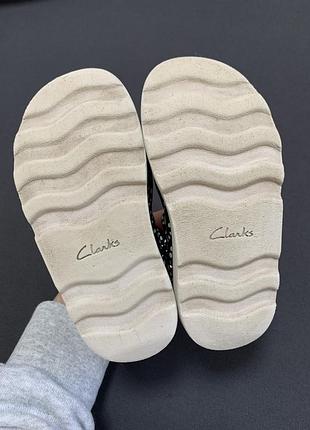Дитячі туфлі clarks crown jump 8