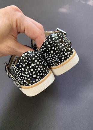 Дитячі туфлі clarks crown jump 7
