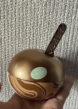 Dkny be delicious latte pistachio