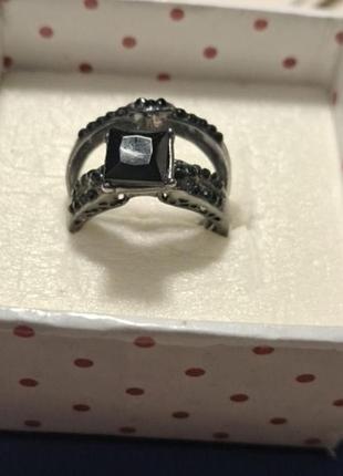 Кольцо 17,5-18размер
