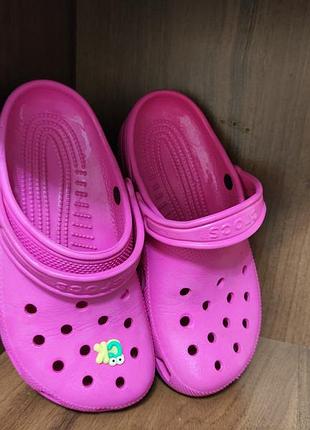 Рожеві crocs для дівчаток 3
