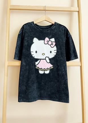 Гарненька футболочка на дівчинку з hello kitty