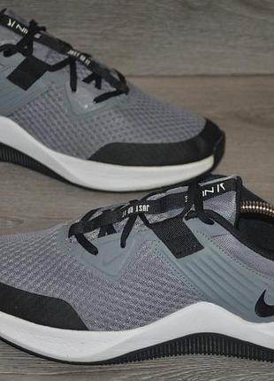 Розмір 44,5 довжина устілки 28,5 см. стан на фото. фірма nike mc trainer .
