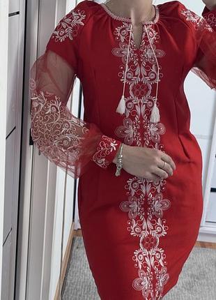Вишита сукня