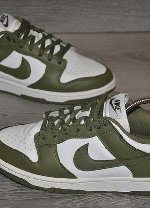 Розмір 40 довжина устілки 25,5 см. стан на фото. фірма nike dunk medium olive  . ціна 1500 грн