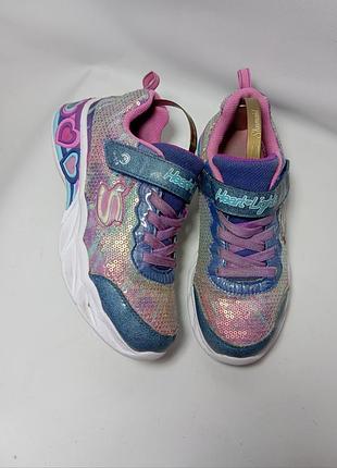 Кроссовки,skechers. для девочки