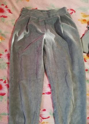 Вещи размера s/m брюки : коричневый, мятный цвета производитель : fabric 17