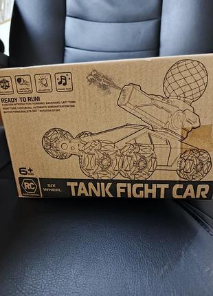 Трюкову радіокеровану машинку-танк "tank fight car" (6wd).