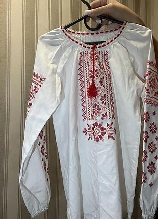 Вишиванка дівчача