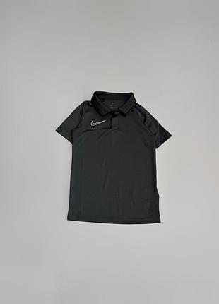 Поло nike  , на вік  8-10 р.
