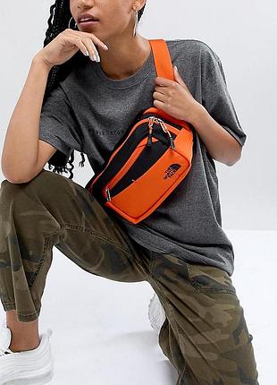 Поясная сумка the north face bozer hip pack ii