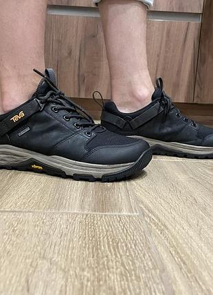 Кросівки teva gore-tex 9
