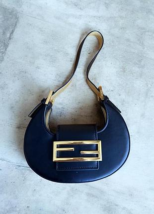 Розкішна сумка  fendi. оригінал.  номерна.