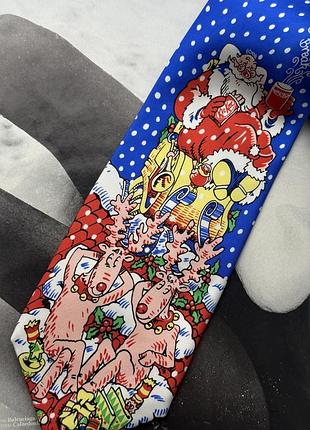 Vintage nescafé & kitkat “the best break” christmas promotional tie, interlogo london, c. 1997–2001