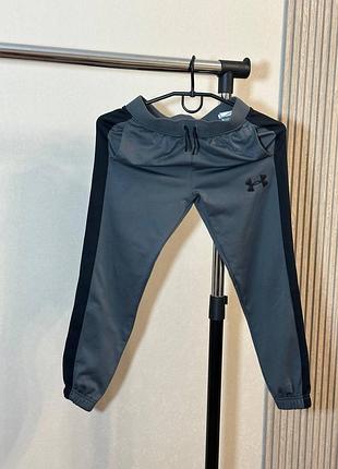 Штани under armour на 7-8 років