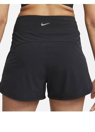 Подвійні спортивні шорти від nike