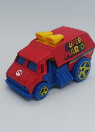 Автомобиль super mario hot wheels 2004