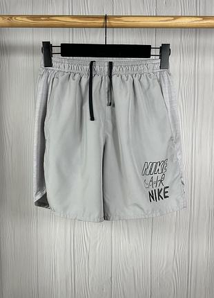 Nike gri challenger air красиві спортивні шорти з прекрасним дизайном розмір s