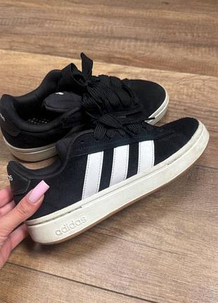 Взуття оригінал adidas