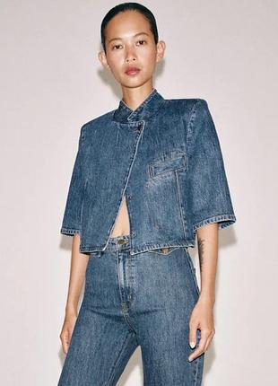 Укороченный джинсовый блейзер zw collection