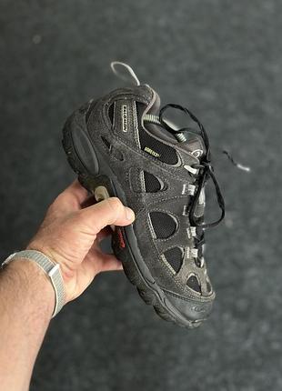 Кросівки salomon gore tex