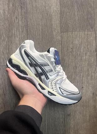 Білі кросівки asics gel nyc