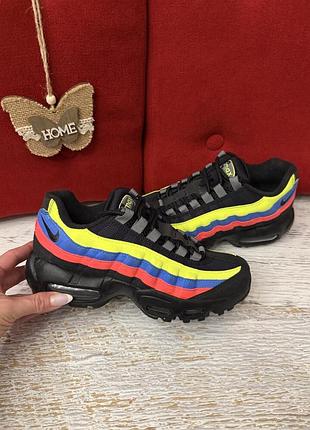 Фирменные кроссовки nike 37,5р.