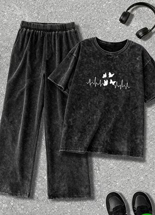 Жіночий костюм оверсайз  виварений ефект (washed retro) з принтом