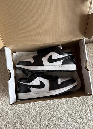 Кросівки кроссовки air jordan 1 low 37,5/38p
