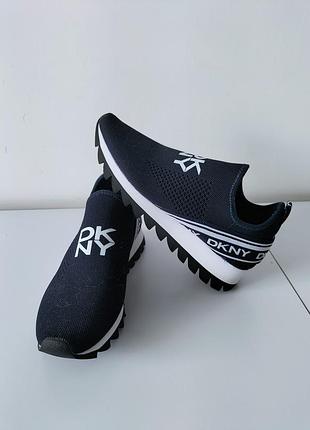 Кроссовки dkny размер 39