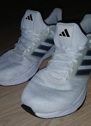 Топові білі кросівки adidas ultrarun cloud white